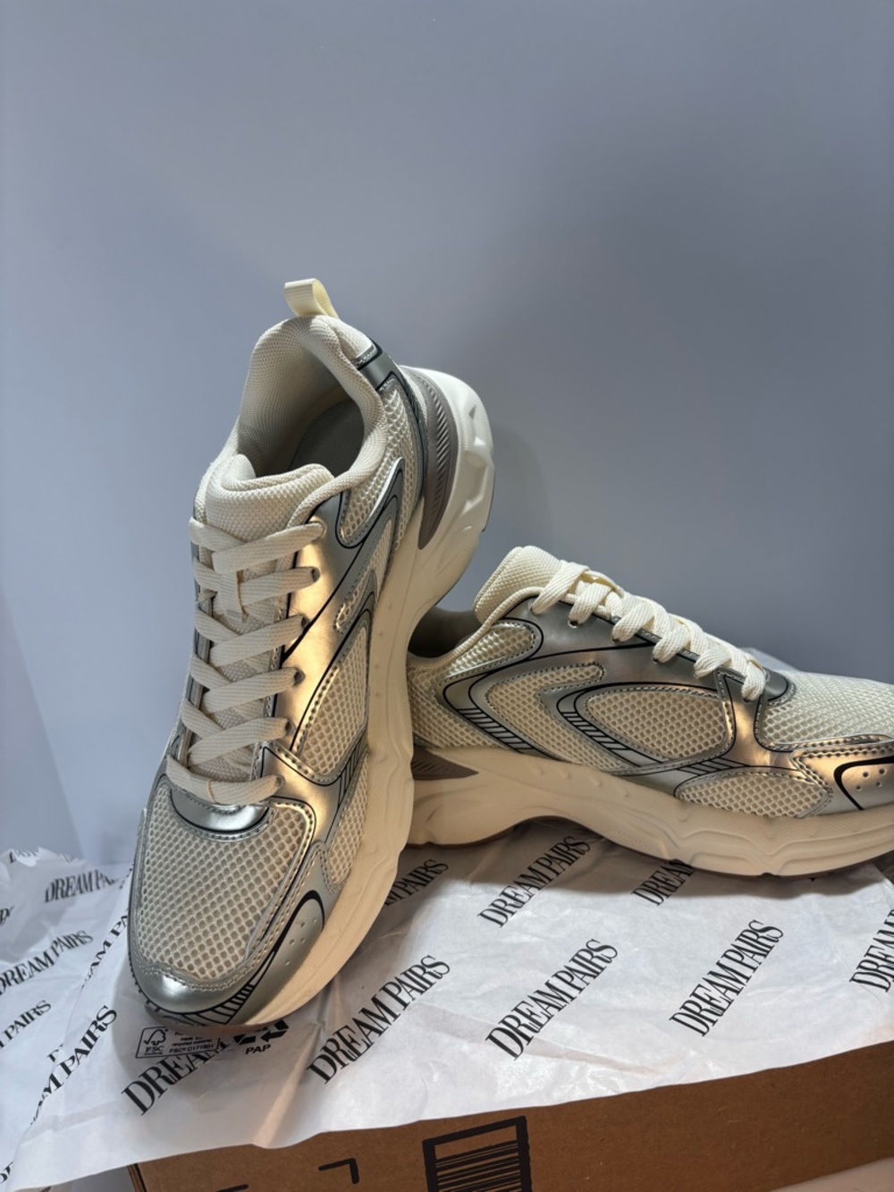 Dream Pairs Women's Chunky Sneakers White Silver Mesh Platform Size 9 NWT